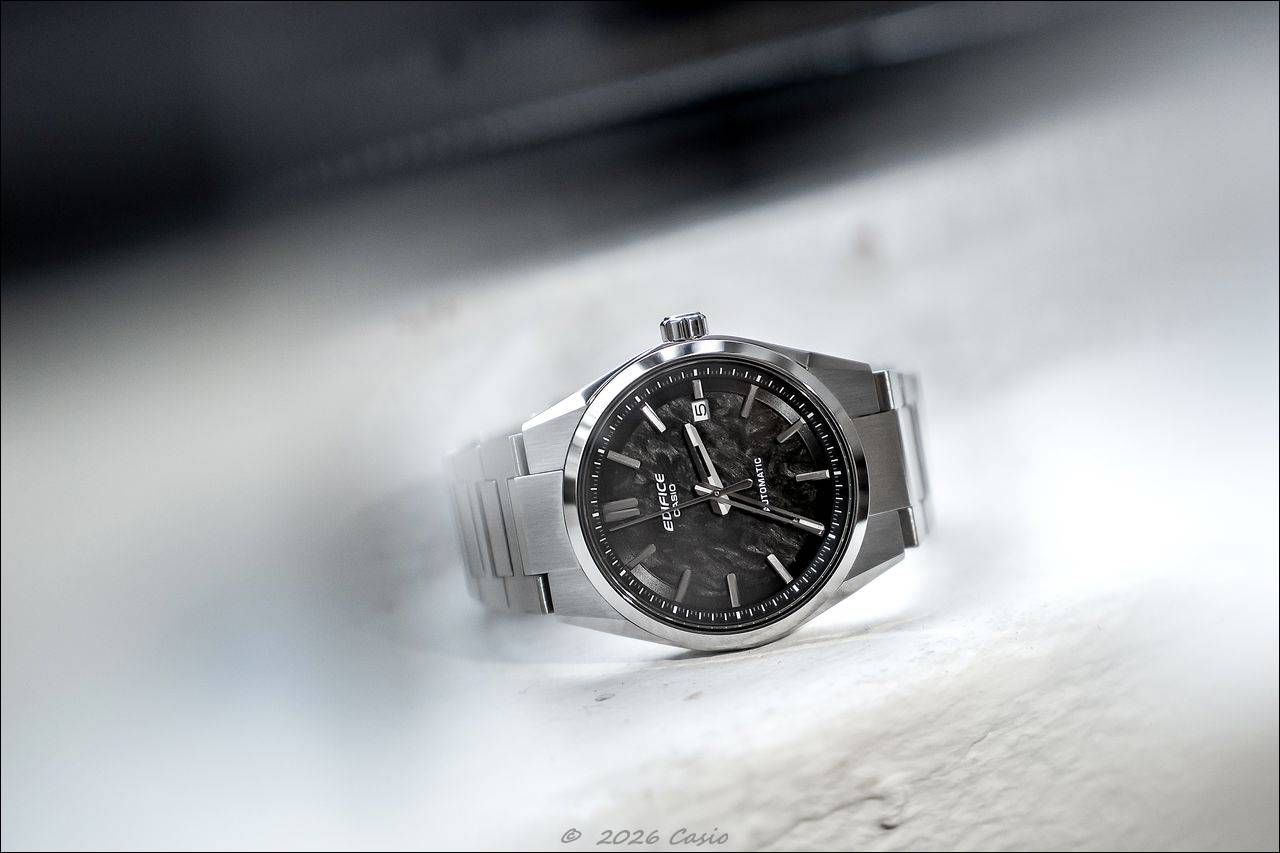Casio EDIFICE EFK-110: Eleganter Automatik-Aufschlag mit neuem japanischen Werk