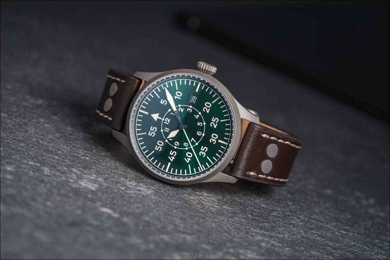 Laco Flieger PRO Grün: Klassische Fliegeruhr mit moderner Farbinterpretation