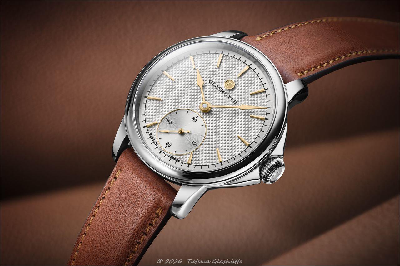 Tutima Glashütte Patria: Titan trifft auf 18 Karat Gold